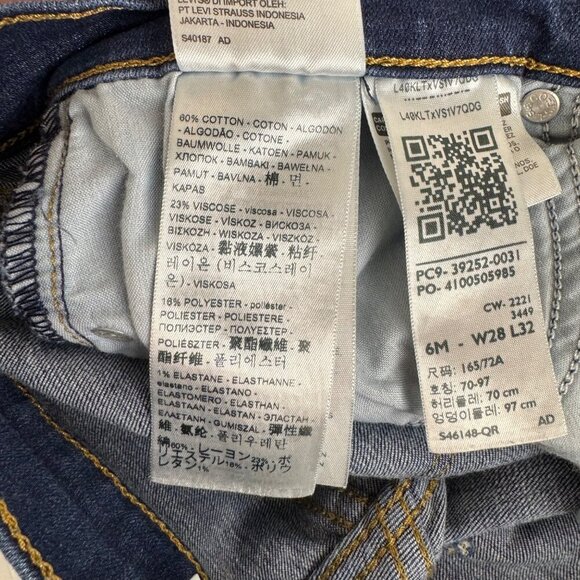 Levi's NEW Classic Bootcut Dark Wash Blue Denim Jeans W28 L32 Women's Size 6 - Picture 11 of 13